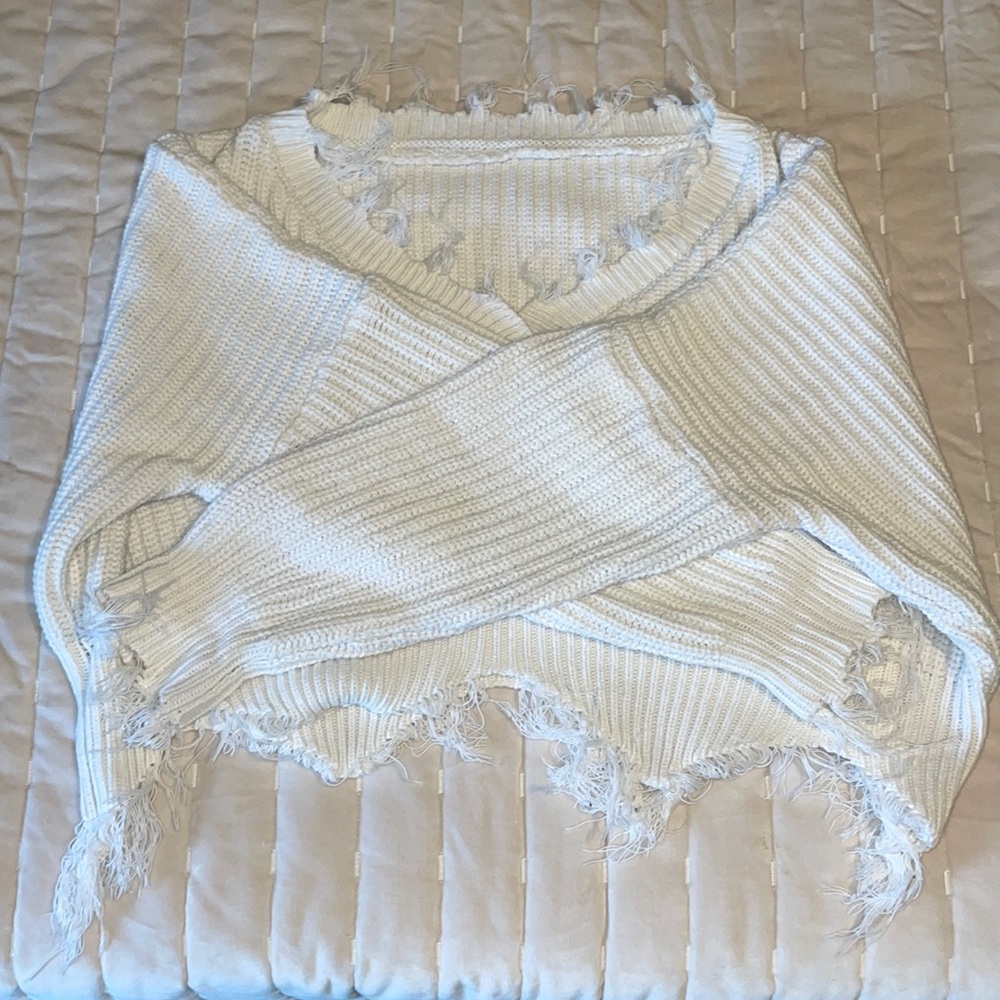 Oversized cropped sweater